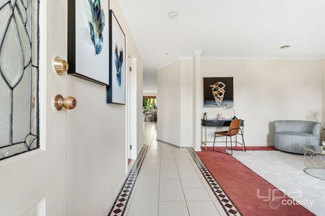 Property photo of 35 Thames Way Roxburgh Park VIC 3064