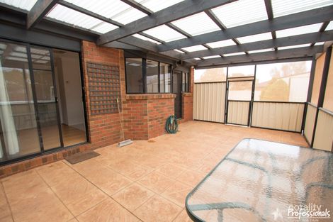 Property photo of 13 Cromwell Close Melton South VIC 3338