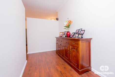 Property photo of 17 Parkfield Way Australind WA 6233