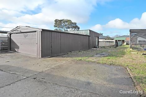 Property photo of 42 Harbour Drive Sebastopol VIC 3356