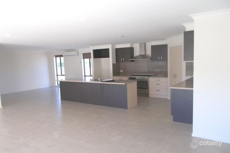 Property photo of 34 Pendelton Place Lysterfield VIC 3156
