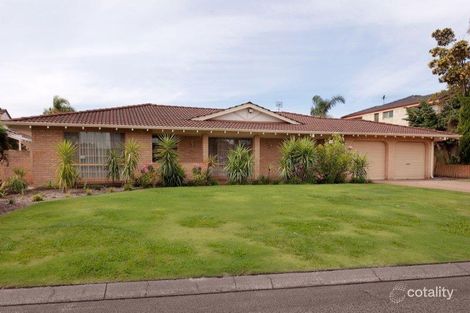 12 Kershaw Gdns, Leeming, WA 6149