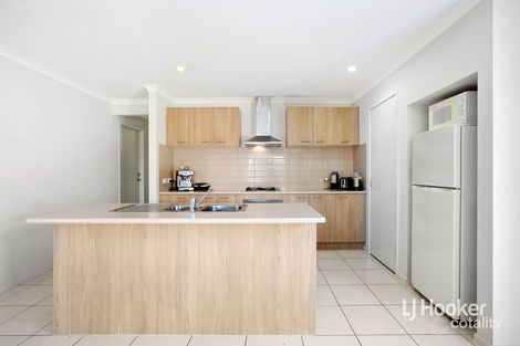 Property photo of 21 Tusmore Road Point Cook VIC 3030