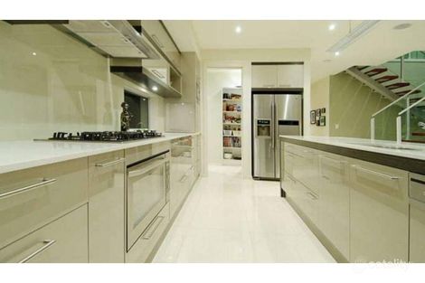 Property photo of 29 River Links Boulevard East Helensvale QLD 4212