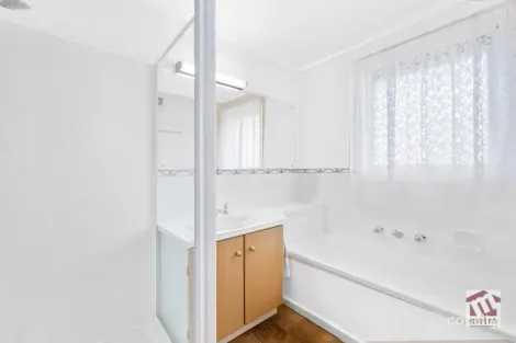 Property photo of 6 Kalorama Place Thomastown VIC 3074