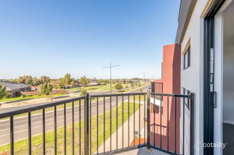 Property photo of 111 Highpark Drive Wollert VIC 3750