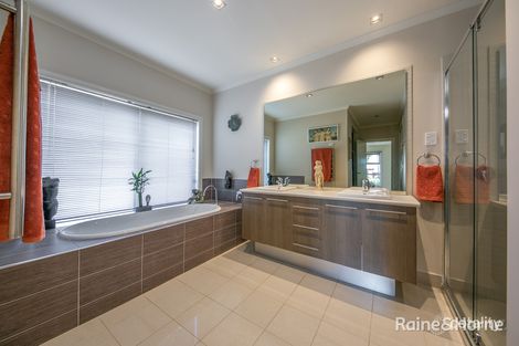 Property photo of 12 The Strand Sunbury VIC 3429