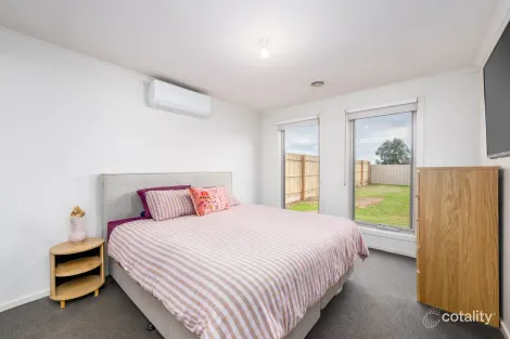 Property photo of 25 Strauss Avenue Shepparton VIC 3630