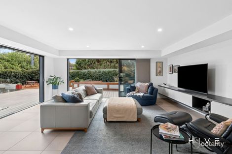 Property photo of 24 Harpur Place Garran ACT 2605