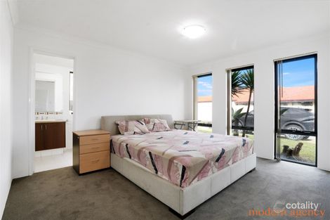 Property photo of 64 Jedburgh Loop Sinagra WA 6065