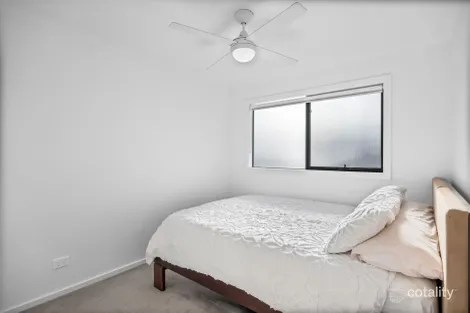 Property photo of 15 Masquerade Road Berwick VIC 3806