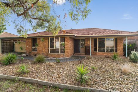 Property photo of 5 Peregrine Place Carrum Downs VIC 3201