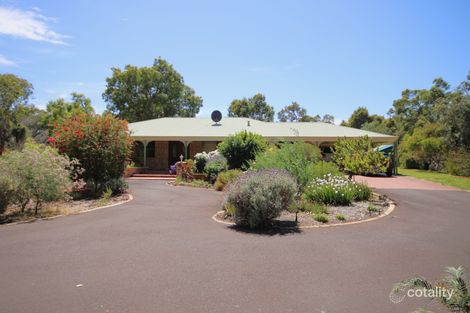 42 Coral Dr, Leschenault, WA 6233