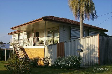 2 Lyric St, Cannon Hill, QLD 4170