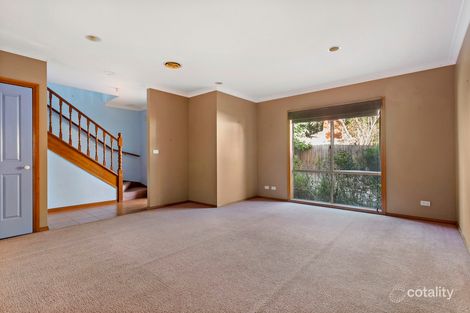 Property photo of 4/157 Grimshaw Street Greensborough VIC 3088