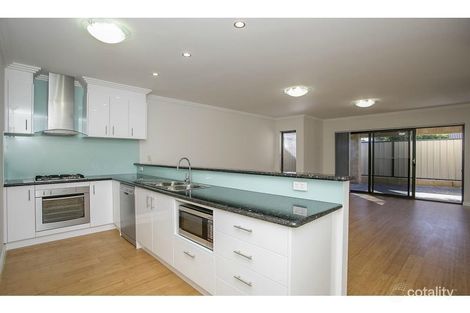 Property photo of 147C Ravenswood Drive Westminster WA 6061