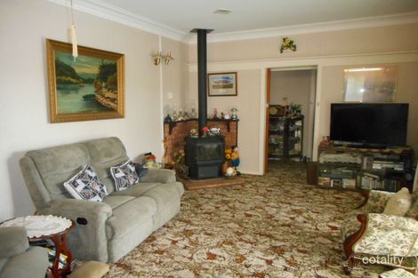 Property photo of 44 Orange Road Blayney NSW 2799