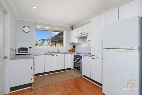 Property photo of 17/5 Jacquinot Place Glenfield NSW 2167