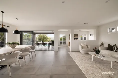 Property photo of 36 Budyan Road Grays Point NSW 2232