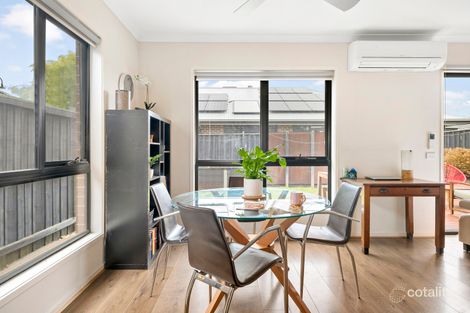 Property photo of 50 Gyrfalcon Way Doreen VIC 3754