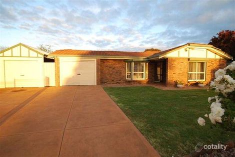 210 States Rd, Morphett Vale, SA 5162