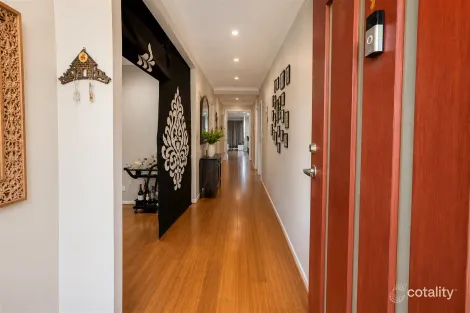 Property photo of 20 Korac Drive Bellbird Park QLD 4300