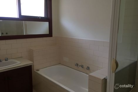 Property photo of 20 Cherrington Square Wantirna VIC 3152