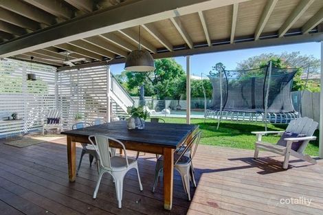 Property photo of 90 Temple Street Coorparoo QLD 4151