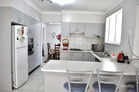 Property photo of 21 Coffs Harbour Avenue Hoxton Park NSW 2171