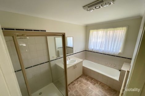 Property photo of 16 Barton Court Warrnambool VIC 3280