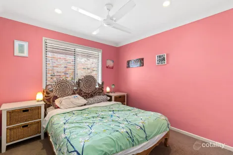 Property photo of 35 Swanton Drive Mudgeeraba QLD 4213