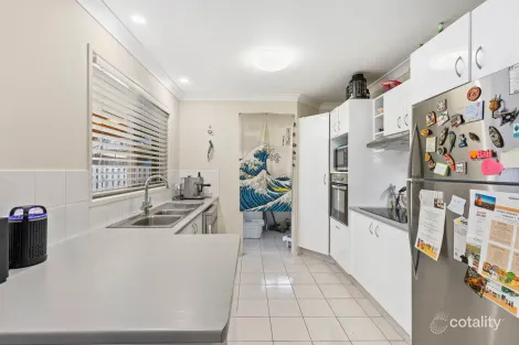 Property photo of 35 Swanton Drive Mudgeeraba QLD 4213