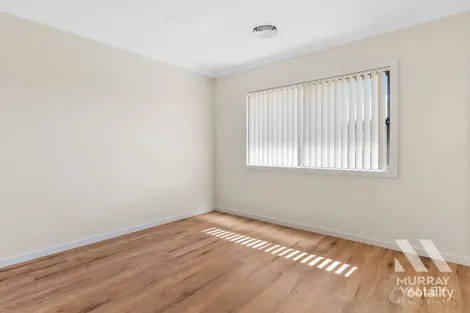 Property photo of 3 Oasis Crescent Yarrawonga VIC 3730