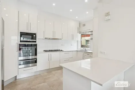 Property photo of 18 Weonga Road Dover Heights NSW 2030