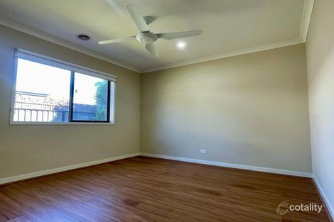 Property photo of 5 Calypso Way Clyde North VIC 3978