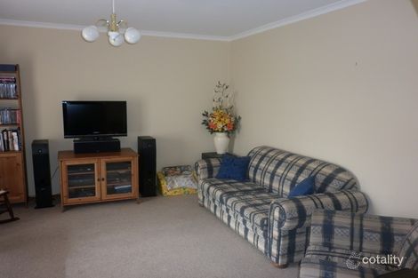 Property photo of 10 Dover Court Mount Gambier SA 5290