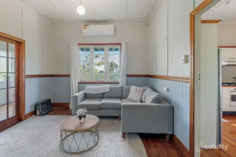 Property photo of 63 Mary Street Mount Lofty QLD 4350