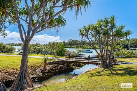 Property photo of 11 River Drive Boyne Island QLD 4680