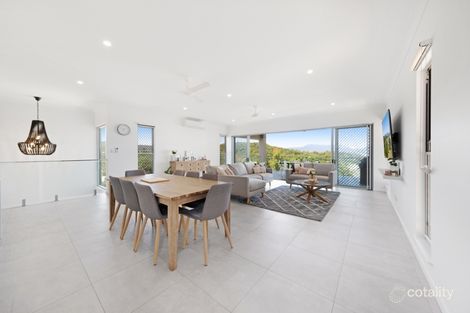 Property photo of 9 Tarwhine Close Kanimbla QLD 4870