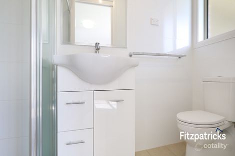 Property photo of 25 Darcy Drive Boorooma NSW 2650