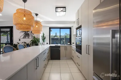 Property photo of 3 Arthur Terrace Moggill QLD 4070