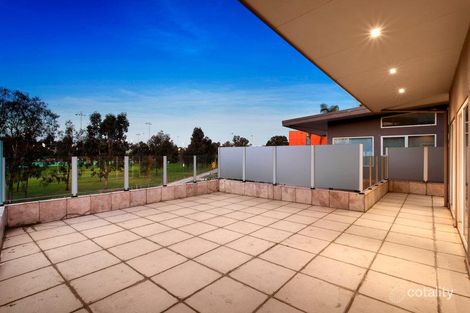 Property photo of 31 Hockey Lane Ascot Vale VIC 3032