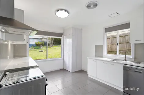 4 Doolan St, Morwell, VIC 3840