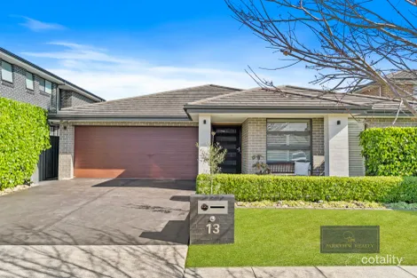 Property photo of 13 Caesia Way Mount Annan NSW 2567
