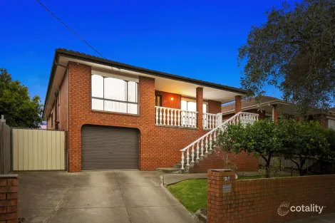 120 BARRY RD, THOMASTOWN, VIC 3074