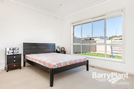 Property photo of 8 Peter Court Dandenong VIC 3175