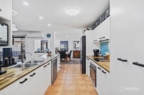 Property photo of 5 Tracey Street Wynnum West QLD 4178