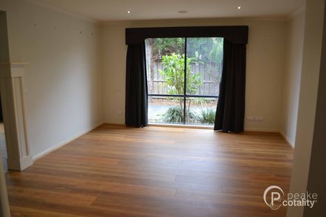 Property photo of 6 St Vincent Place Berwick VIC 3806