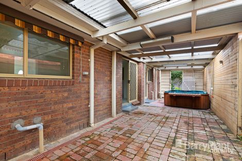 Property photo of 6 Mayfair Drive Ferntree Gully VIC 3156
