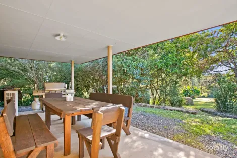 Property photo of 39 Jubilee Road Carters Ridge QLD 4563